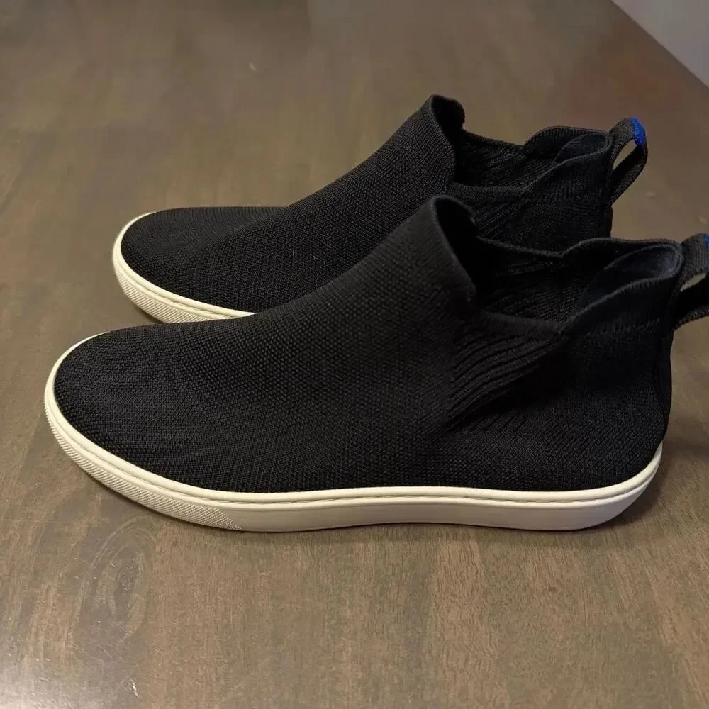 Rothy’s The Chelsea Boot Black size 7.5 Slip On